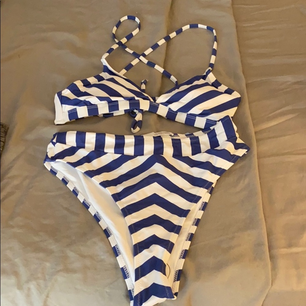 Striped high waisted bikini
